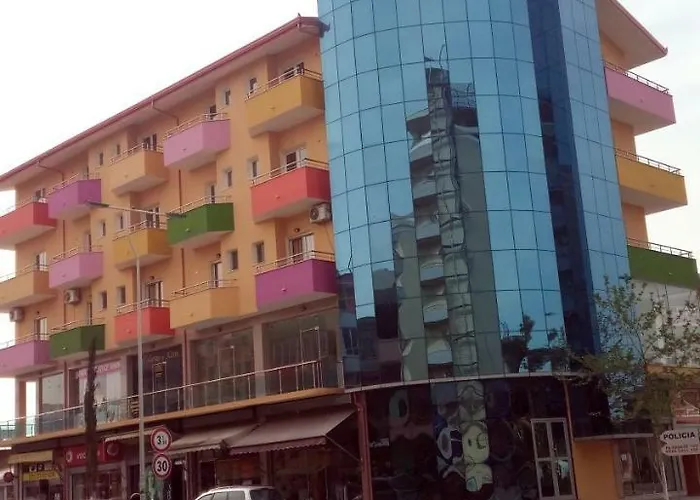 Ξενοδοχείο Andrea Bashuri