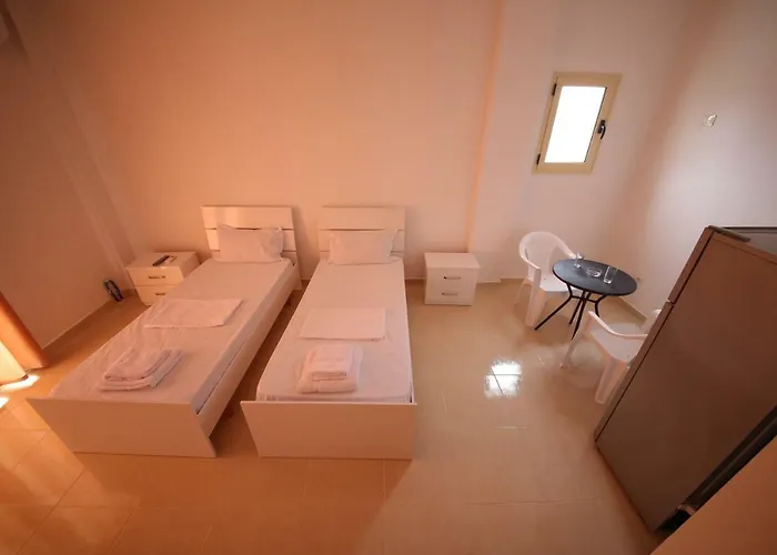 Andrea Bashuri Divjake