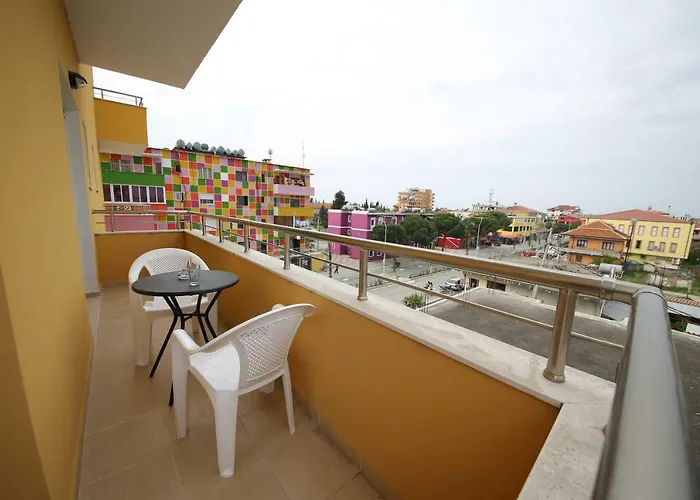 Ξενοδοχείο Andrea Bashuri *