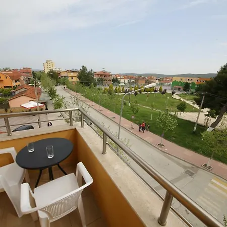 Andrea Bashuri Hotel *