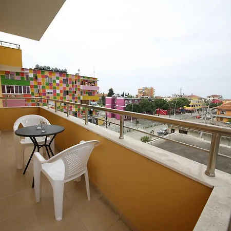 Hotel Andrea Bashuri *